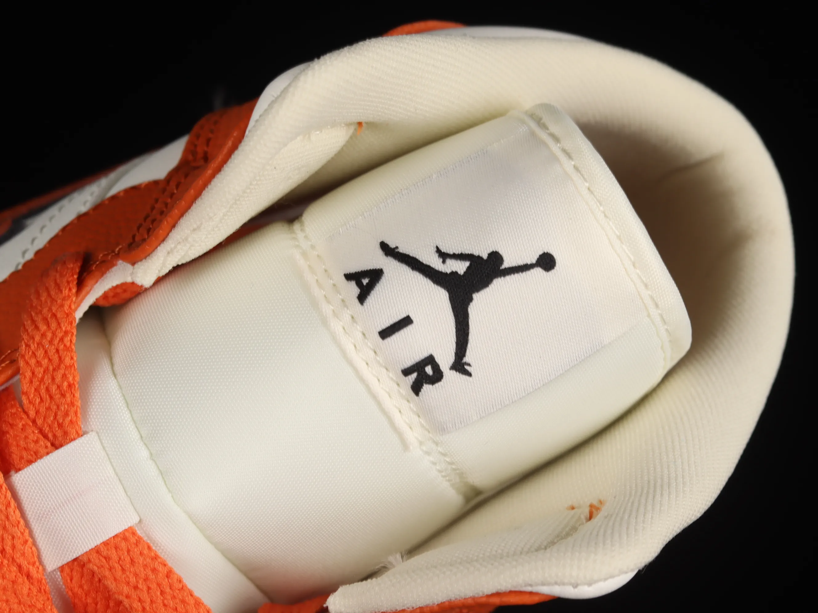 All Categories Air Jordan Jordan Series Basketball Shoes Air Jordan 1 Mid Air Jordan 1 Mid SE "Sport Spice" AJ1 Joe 1 White Orange Zhongbang Basketball Shoes DV1302-100